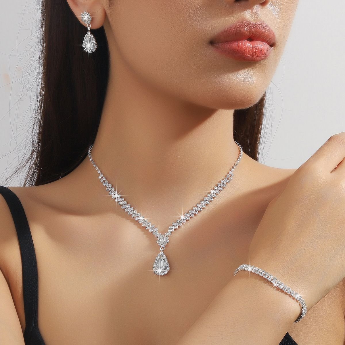 Silver Jewelry Necklace Bracelet Set